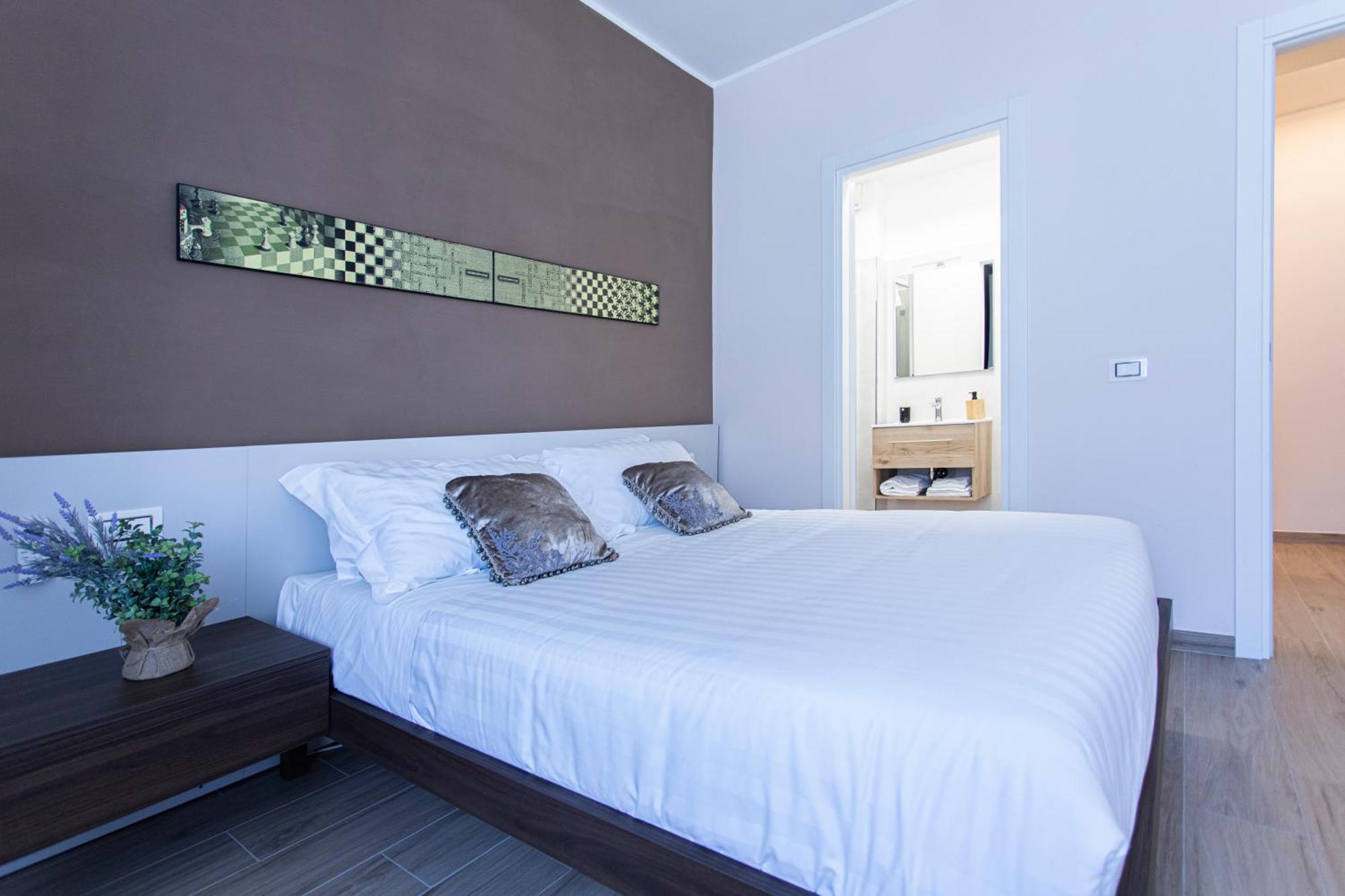 Mama Guest House Чампино Екстериор снимка