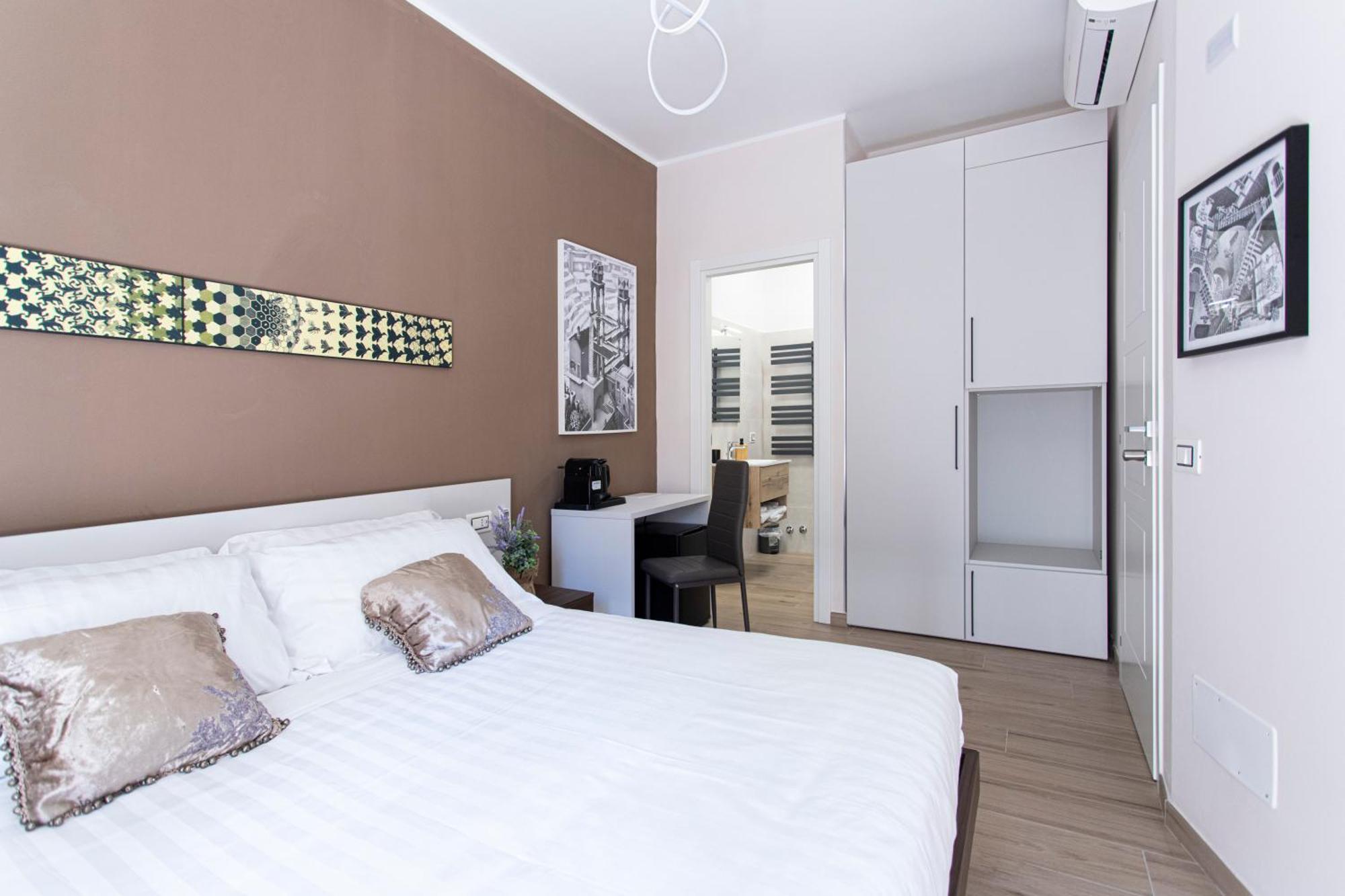Mama Guest House Чампино Екстериор снимка